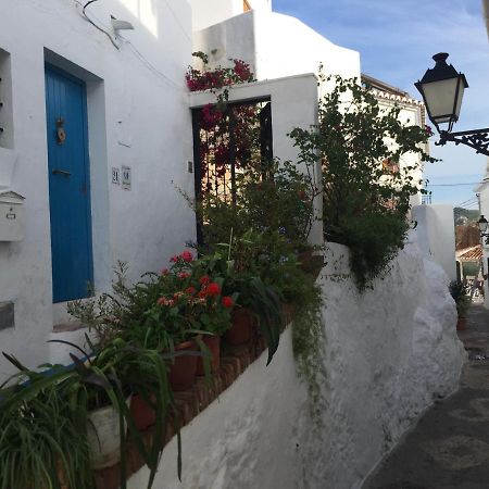 El Corralon Guest House Frigiliana Exterior photo