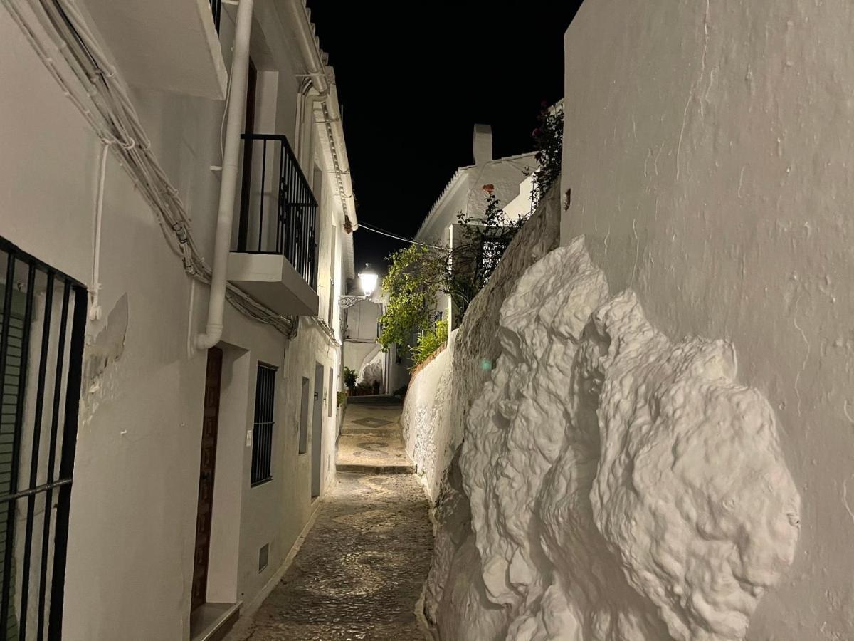 El Corralon Guest House Frigiliana Exterior photo